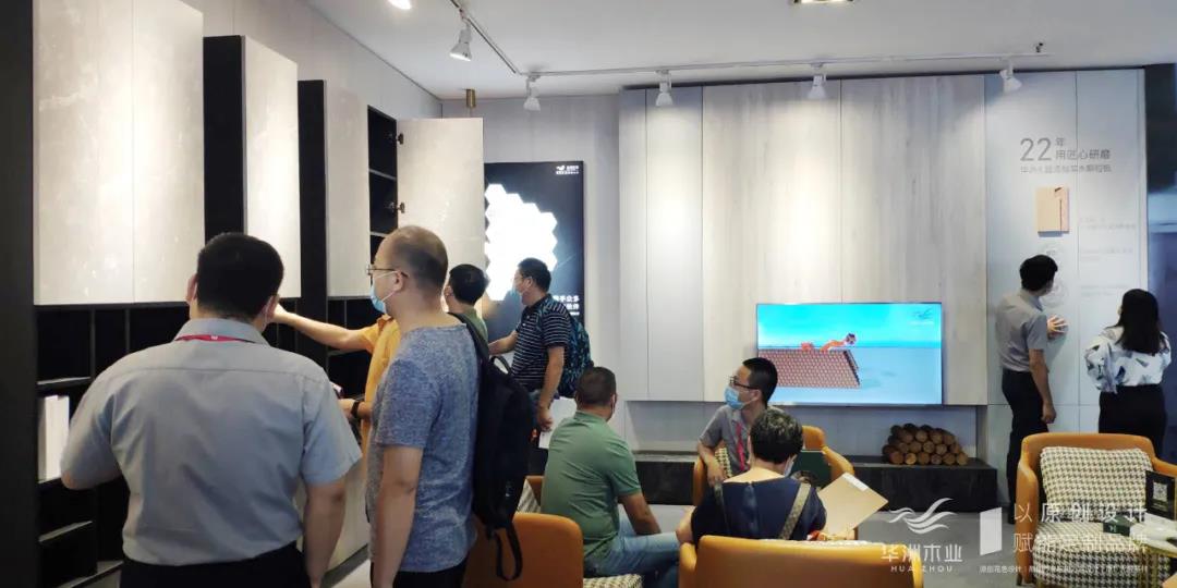 7.27家博會(huì)火熱開(kāi)展，華洲木業(yè)邀您參觀交流(圖5)