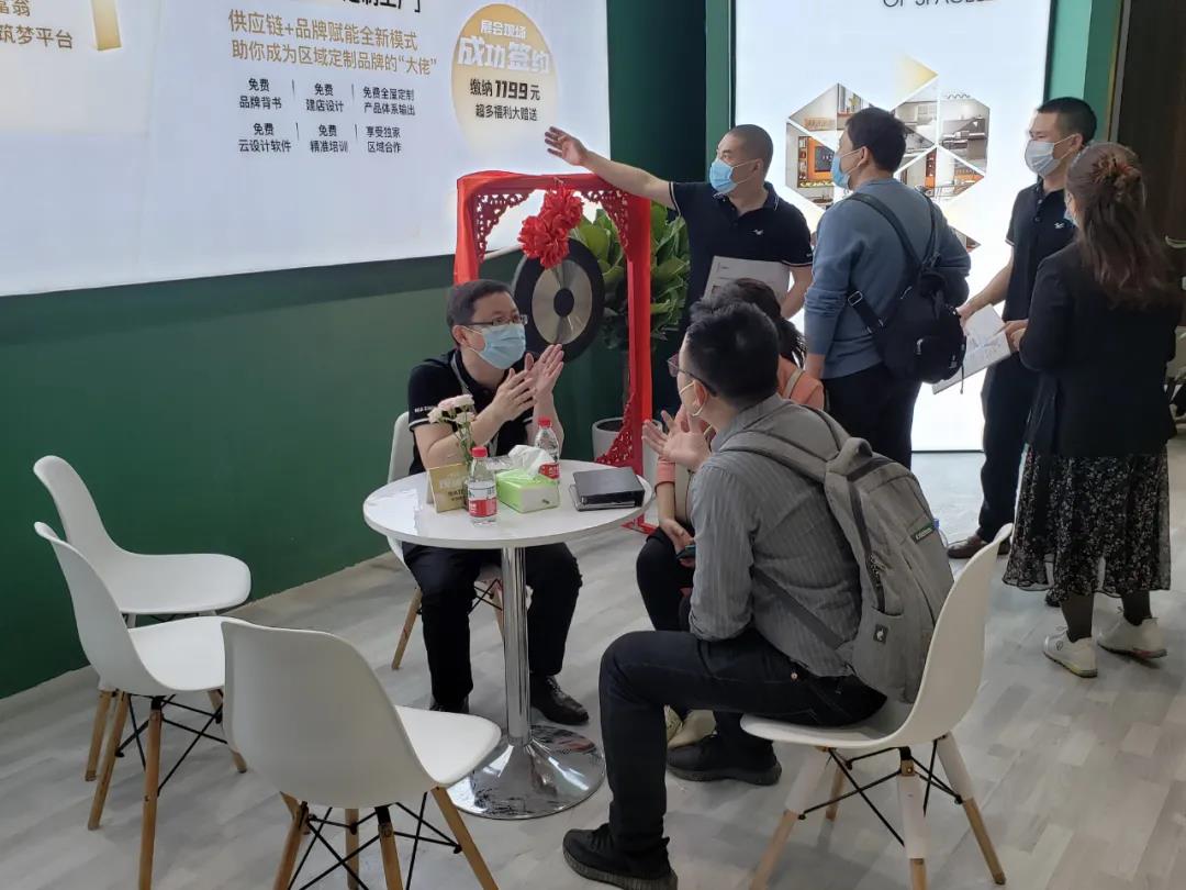 2021廣州定制家居展覽會盛大開幕，“一家最懂定制家具的板材服務(wù)商”強勢來襲！(圖9)