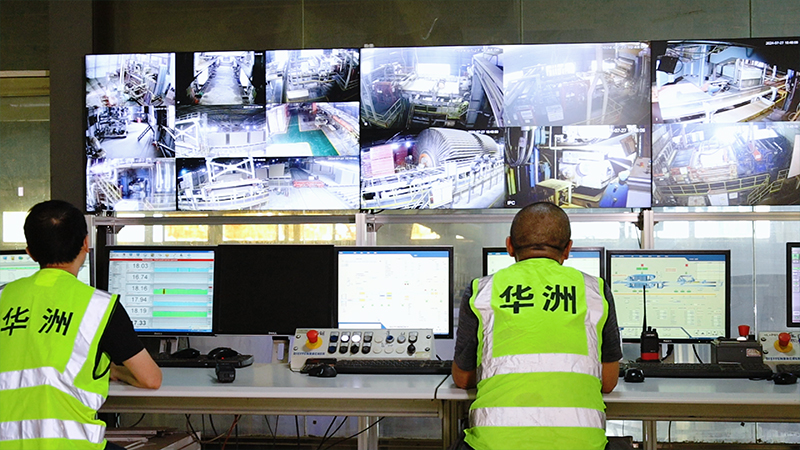 引進頂尖設(shè)備，只為一張好板材！(圖3)